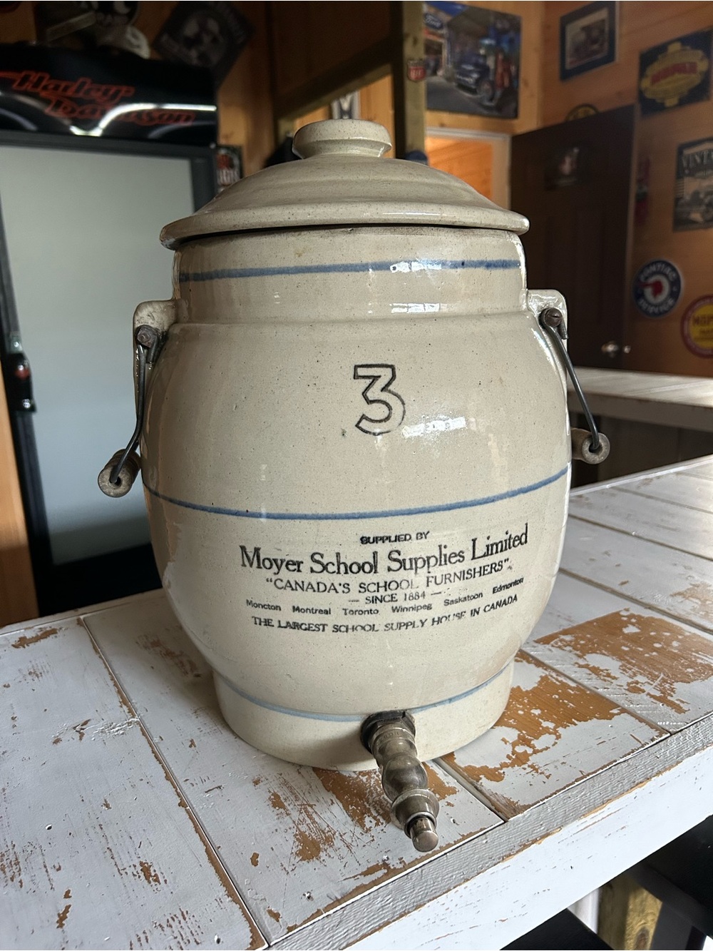 Vintage crock & lid water dispenser Medalta Pottery 1930’s Moyen school supplies